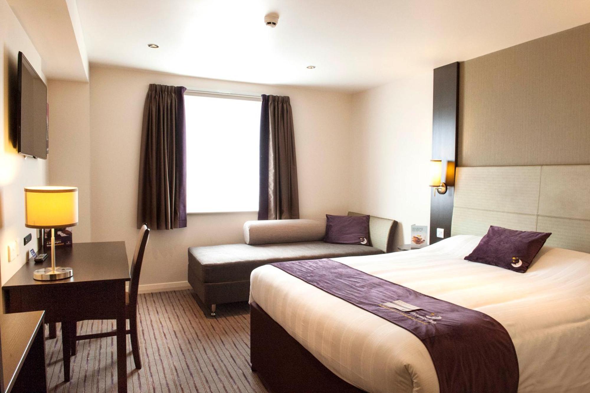 Premier Inn Birmingham City Centre Broad Street Exteriér fotografie